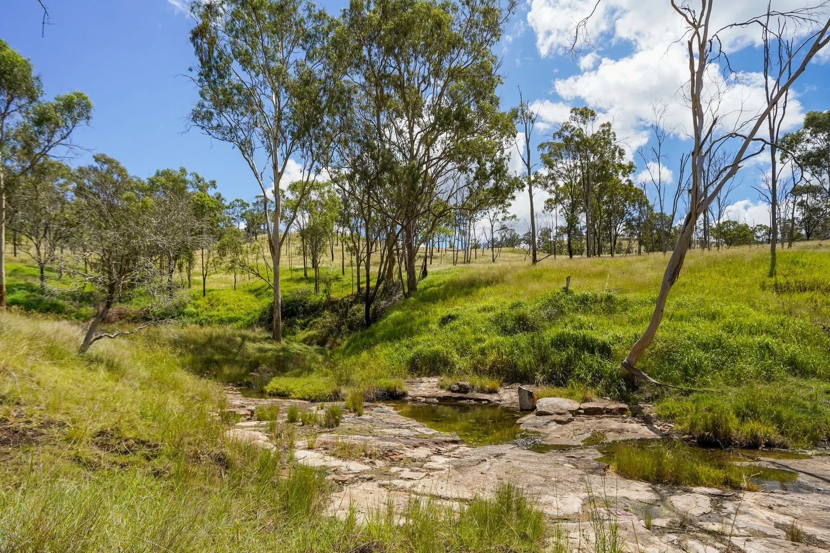 Additional image 22 of "PARADISE" 256 Paradise Road, Mount Sylvia QLD 4343