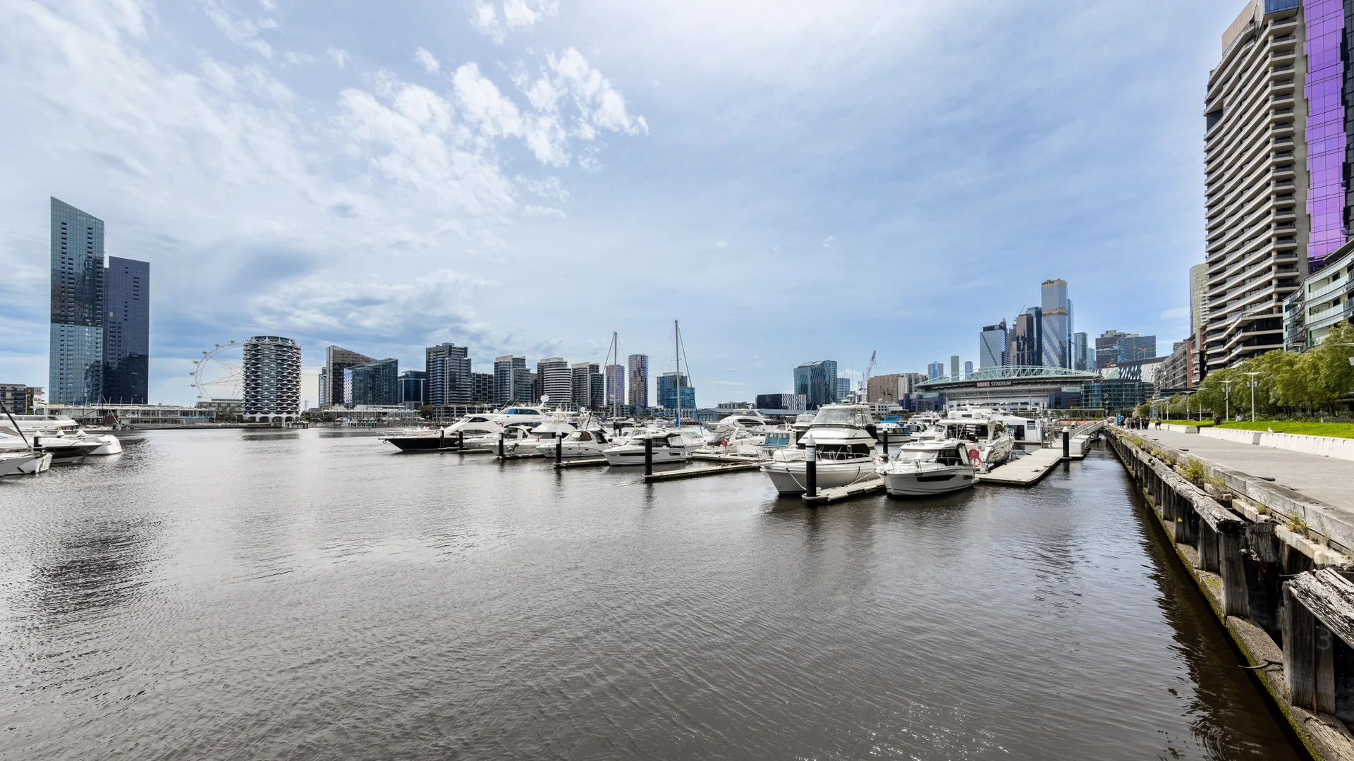 Additional image 36 of 1404E/888 Collins Street, Docklands VIC 3008