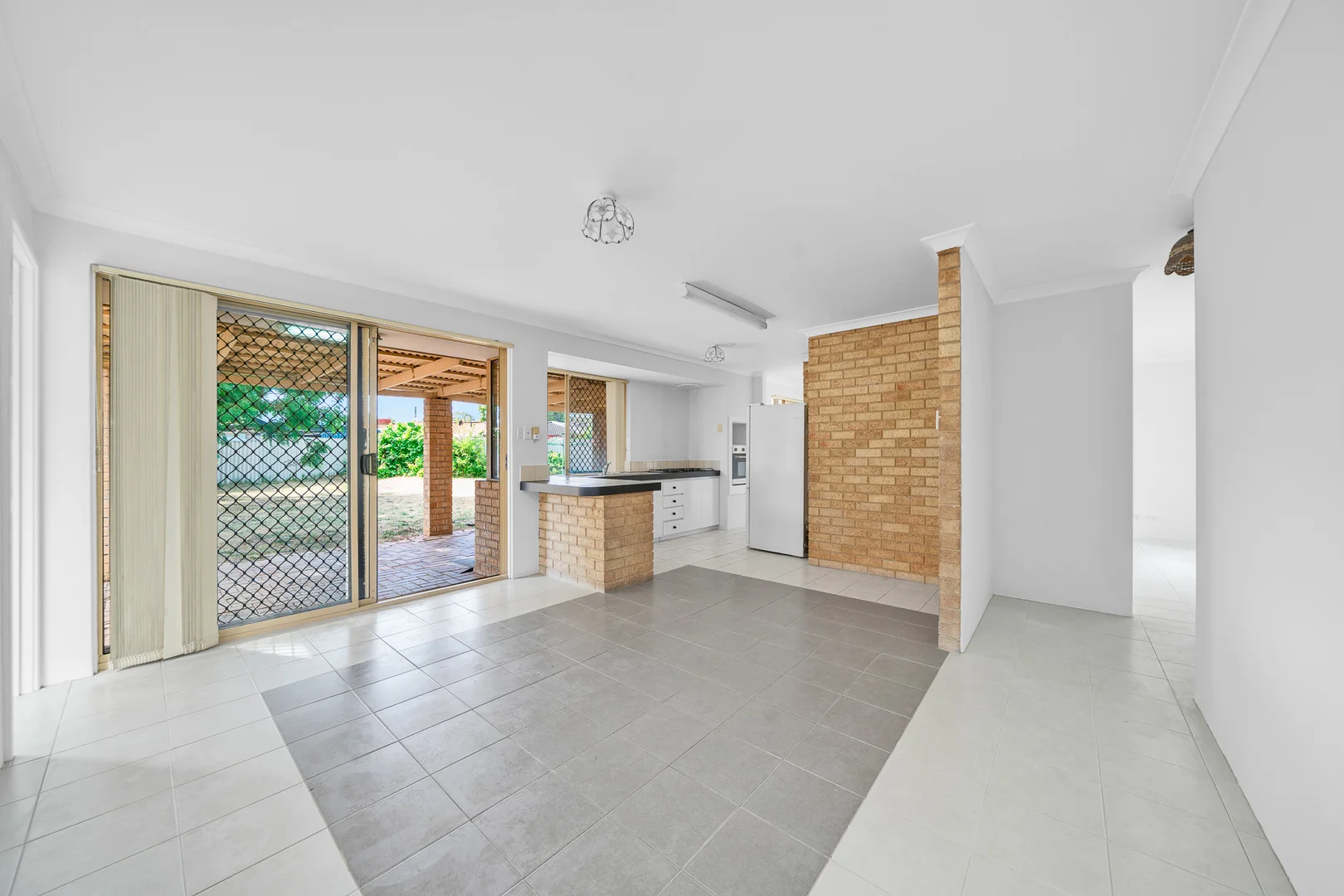 Additional image 10 of 11 Nicholli Court, Gosnells WA 6110