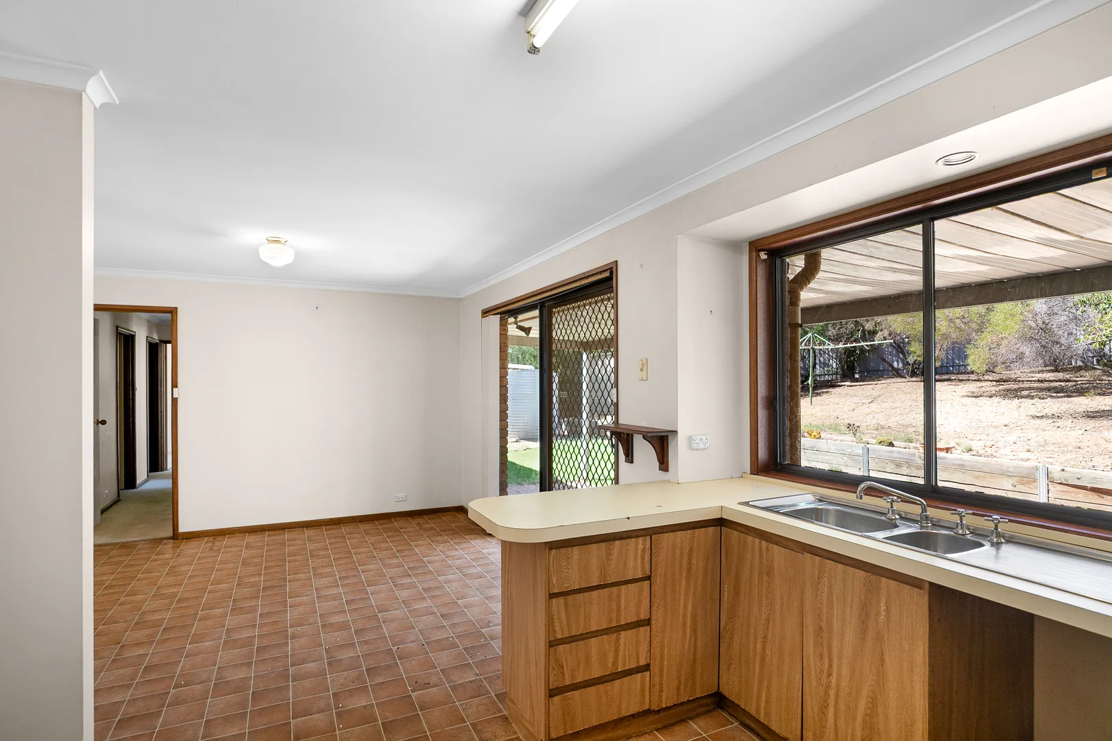Additional image 13 of 14 Thiele Avenue, Loxton SA 5333