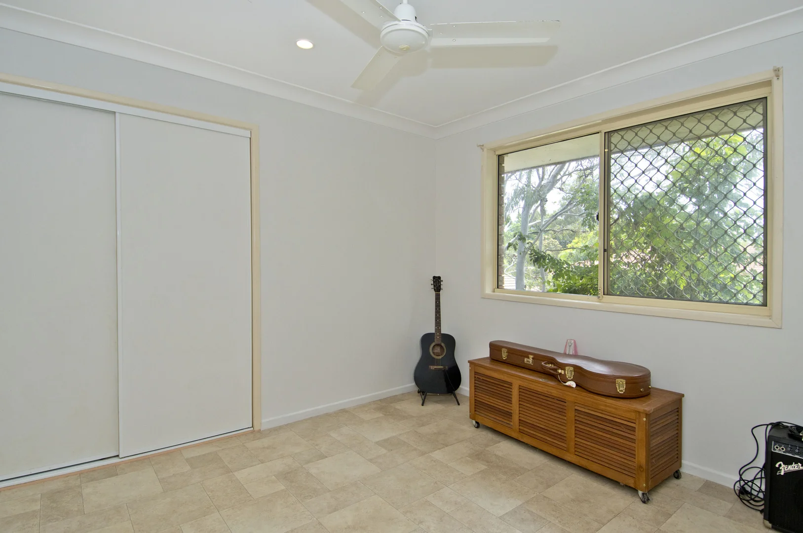 Additional image 11 of 18 Morisset Court, Edens Landing QLD 4207