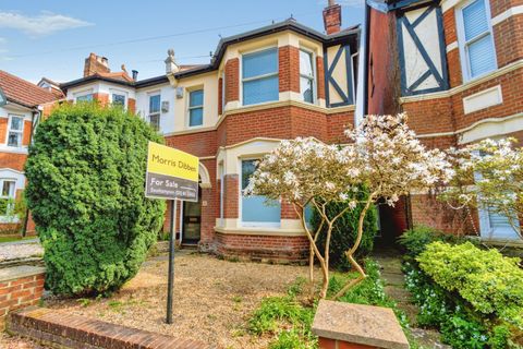 Furzedown Road, Southampton, Hampshire SO17