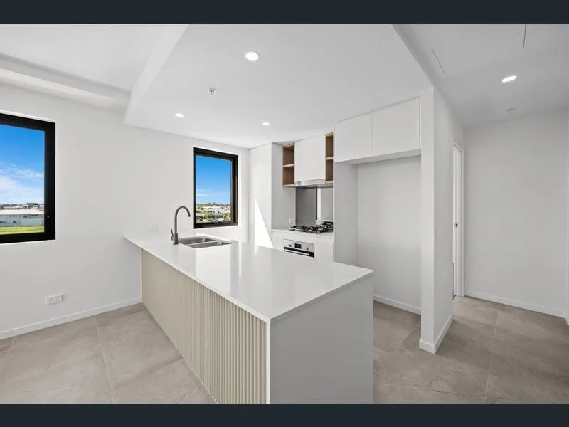 Additional image 5 of Hope Island QLD 4212