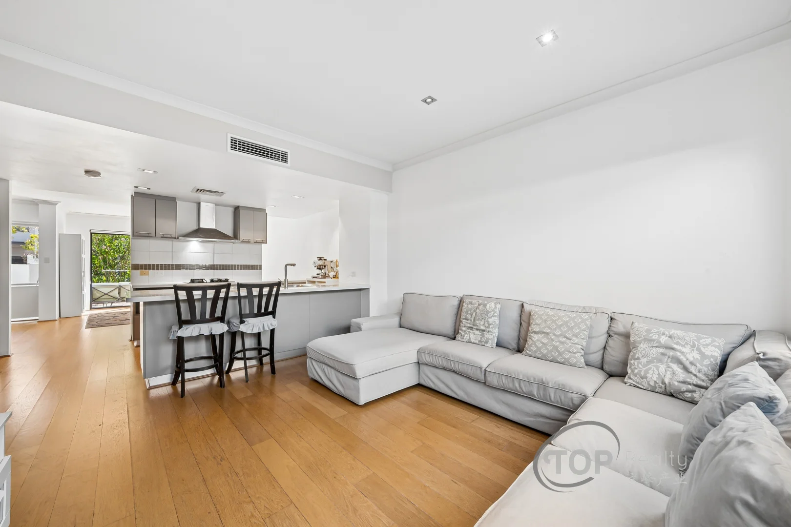 Additional image 7 of 36E Arcadia Crescent, Bateman WA 6150