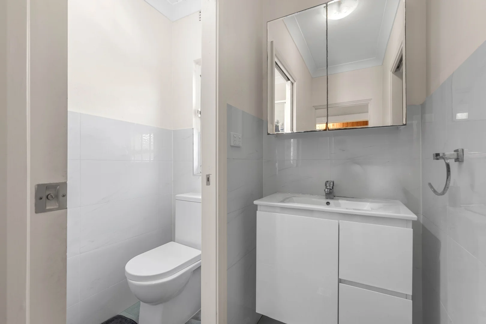 Additional image 10 of 4 Warrawee Place, Beverly Hills NSW 2209