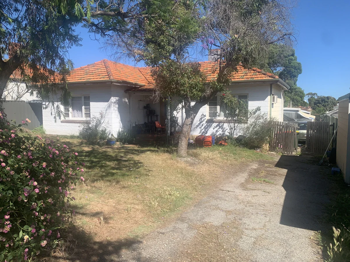 Additional image 3 of 35 Boundary Road, St James WA 6102