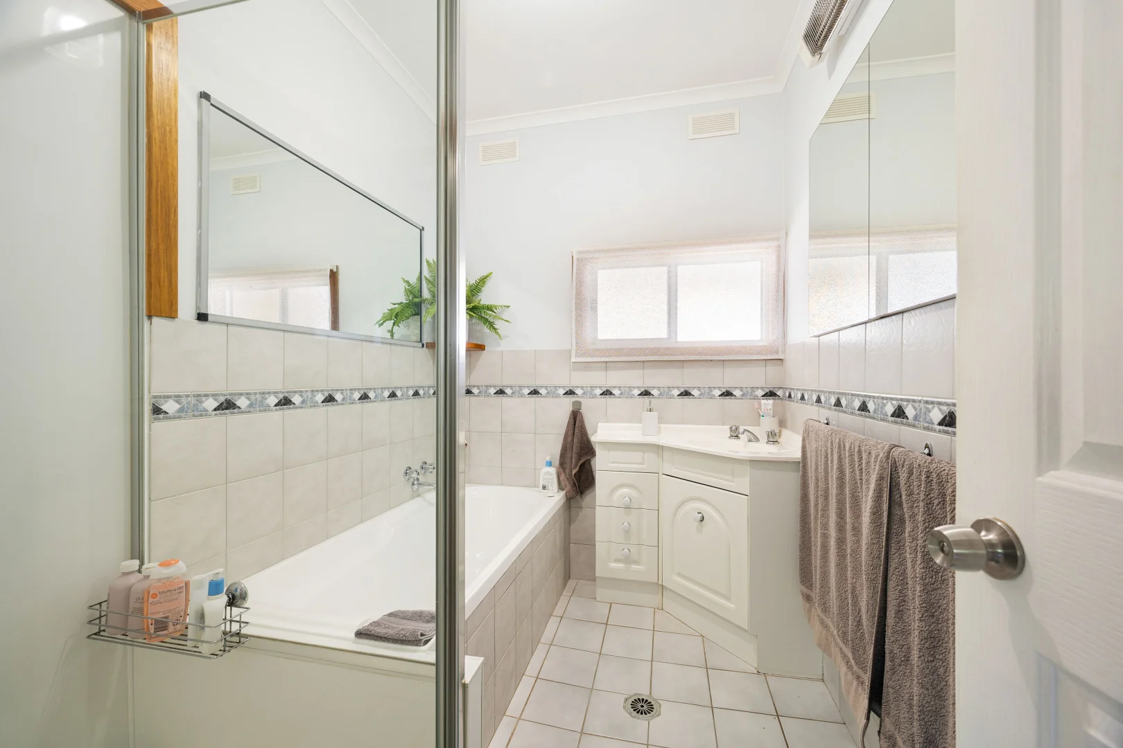 Additional image 17 of 104 Redlands Road, Corowa NSW 2646