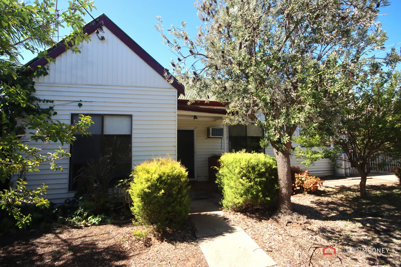 Additional image 2 of 43 Green Street, Lockhart NSW 2656