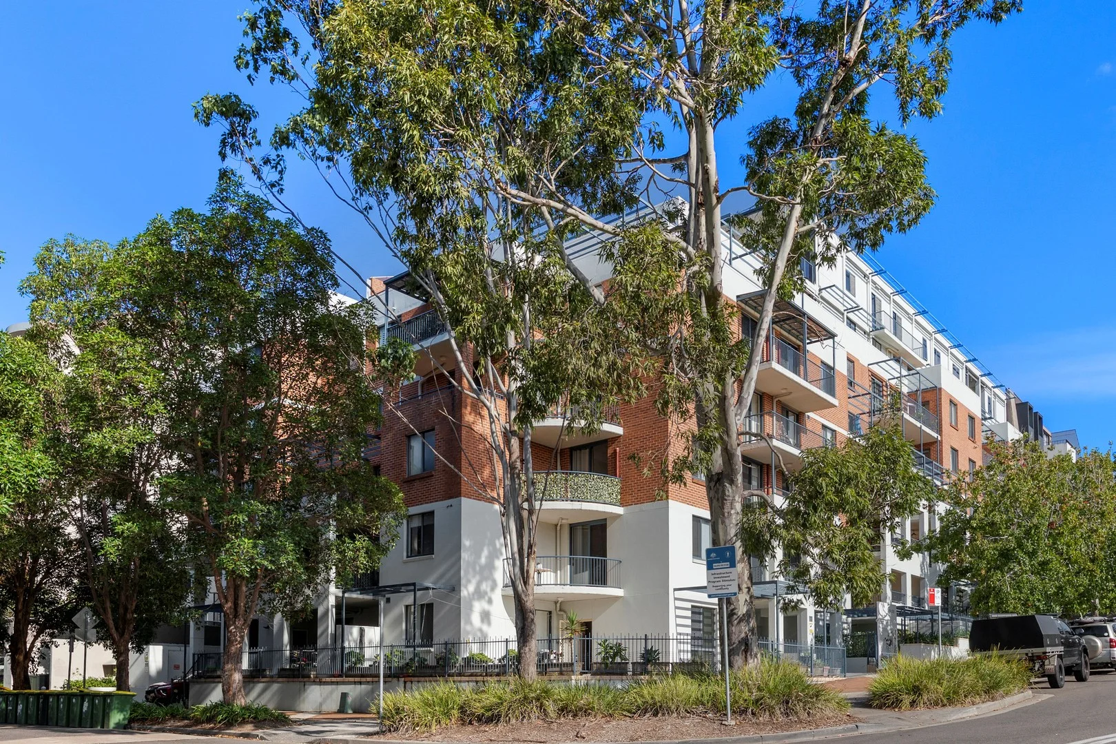 4/2-4 Central Road, Miranda NSW 2228