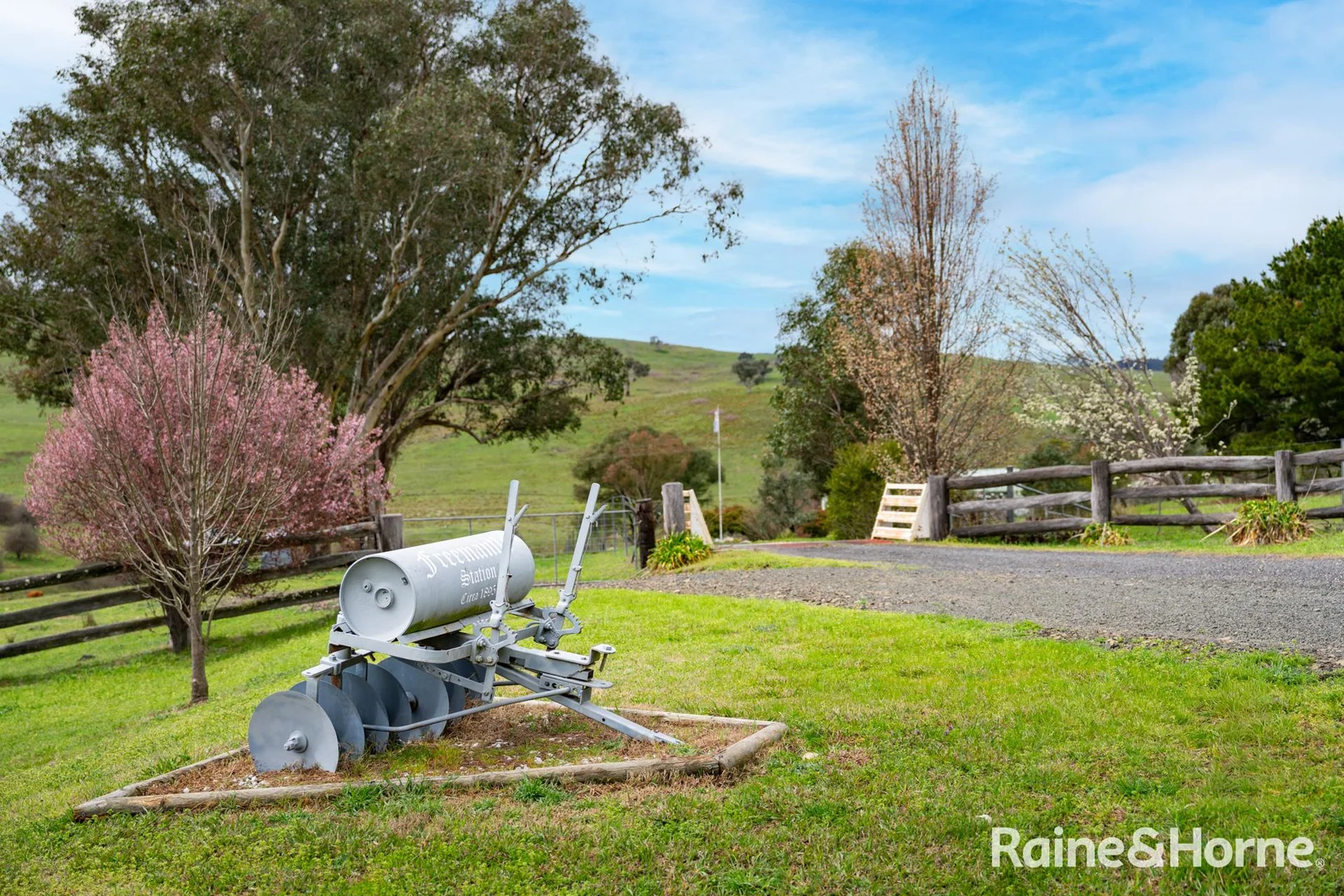 Additional image 23 of 2216 Freemantle Road, Freemantle NSW 2795