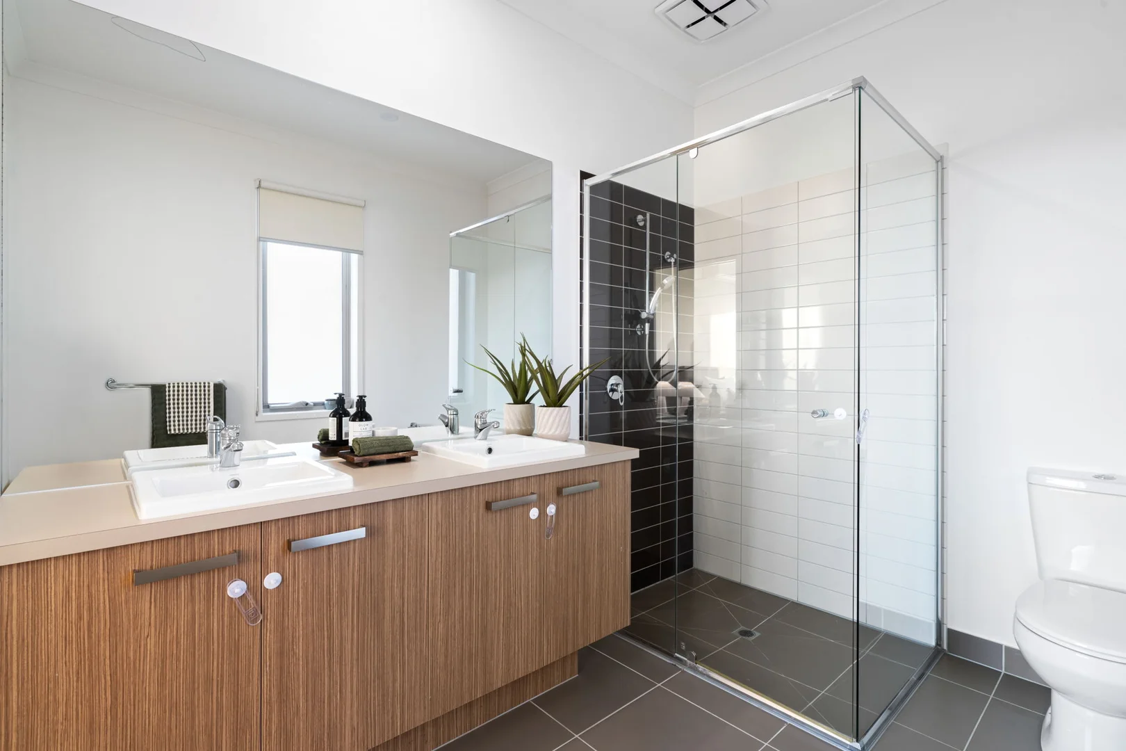 Additional image 4 of 35 Broadbeach Circuit, Sanctuary Lakes VIC 3030