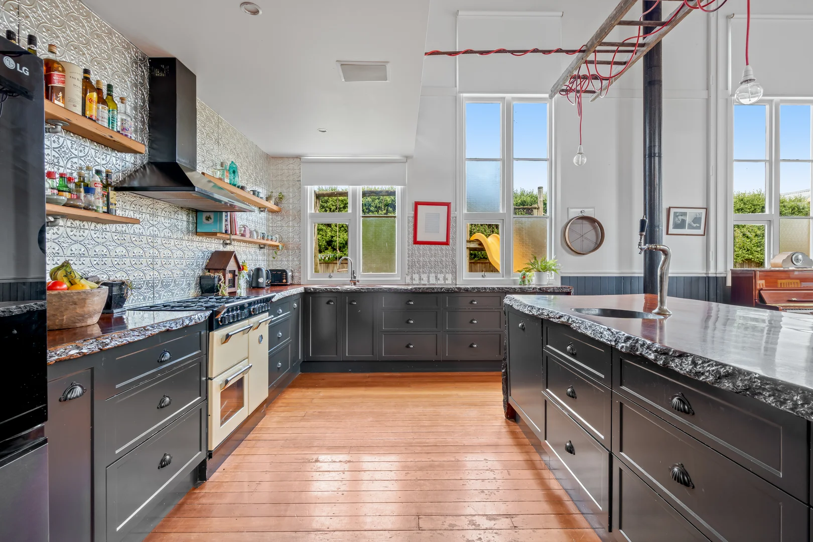 Additional image 12 of 7 River Road, Woodford VIC 3281