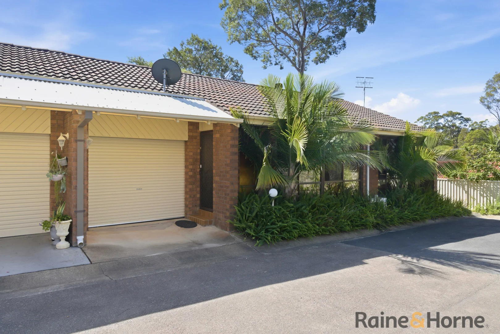 Additional image 24 of 4/4 Eric Fenning Drive, Surf Beach NSW 2536