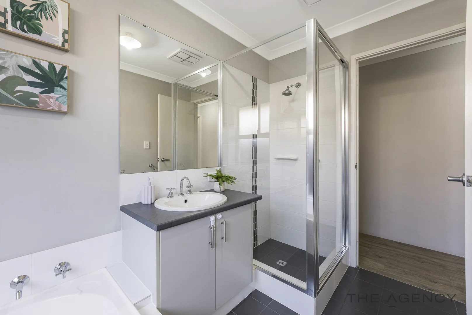 Additional image 10 of 269 Lake Valley Drive, Lakelands WA 6180