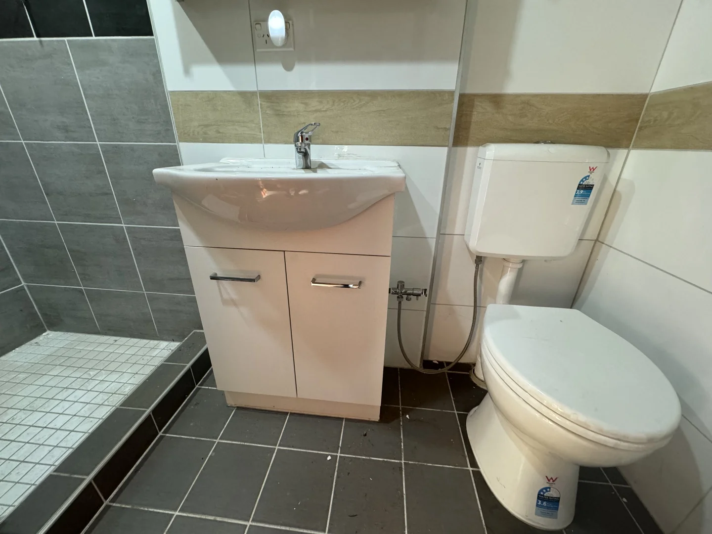 Additional image 20 of 10 Kenny Crescent, Rangeway WA 6530