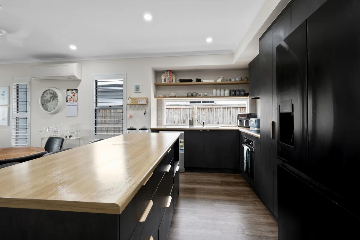 Additional image 10 of 6 Cassley Street, Beaconsfield QLD 4740