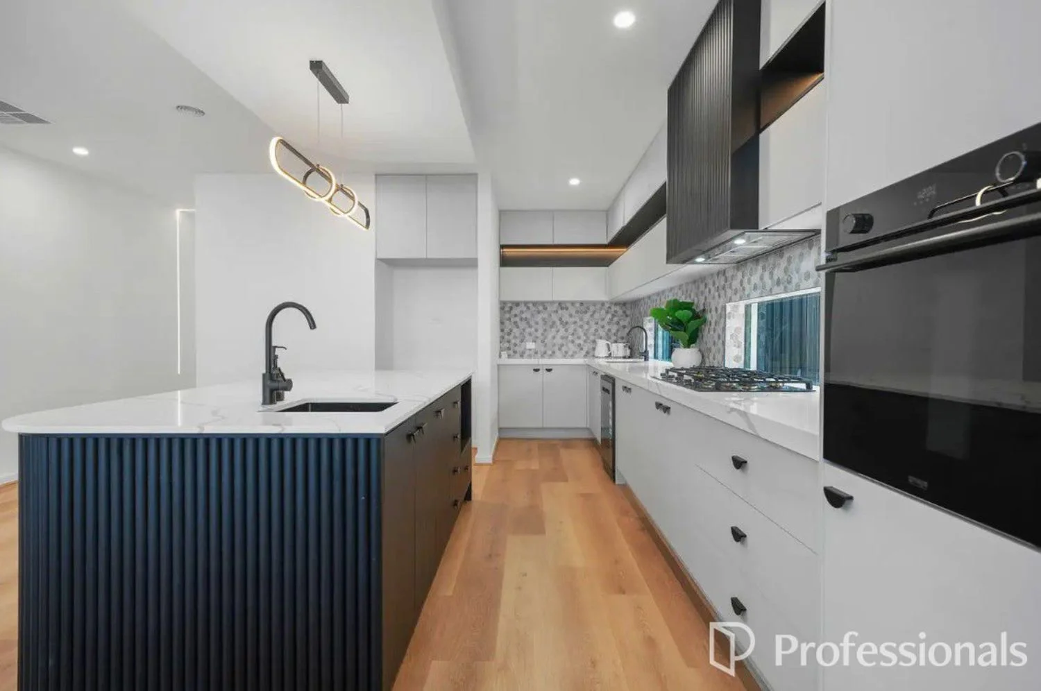 Additional image 5 of 9 Tawny Street, Fraser Rise VIC 3336