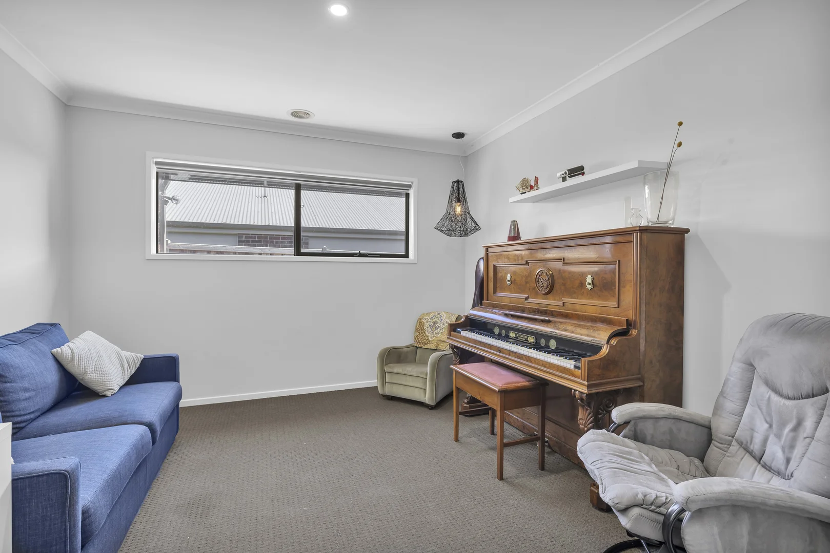 Additional image 11 of 5 Warwick Way, Drouin VIC 3818