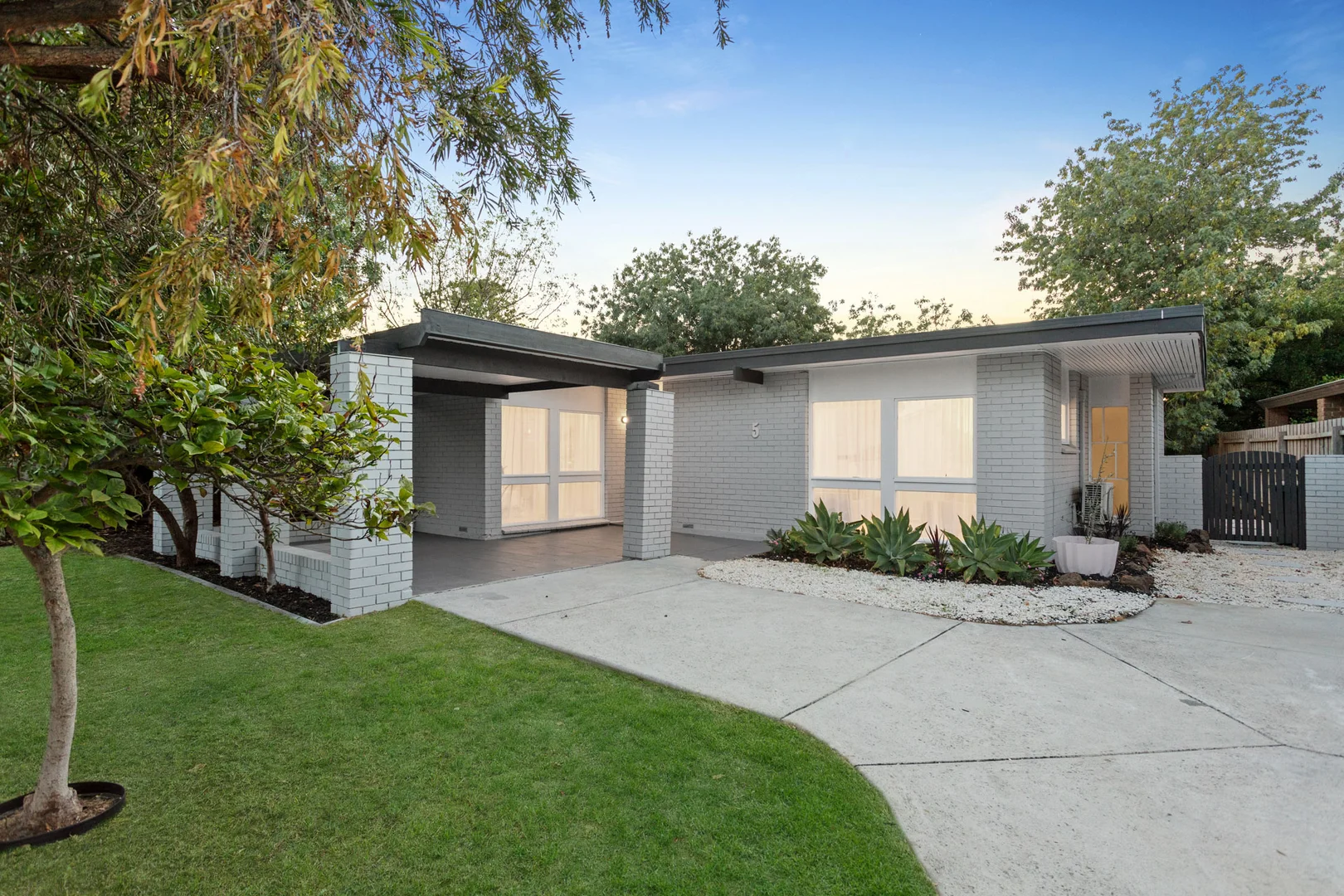 Additional image 26 of 5 Oaklands Crescent, Frankston VIC 3199