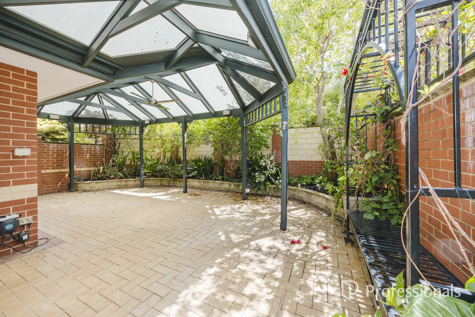 Additional image 25 of 4/62 Golf View Street, Yokine WA 6060