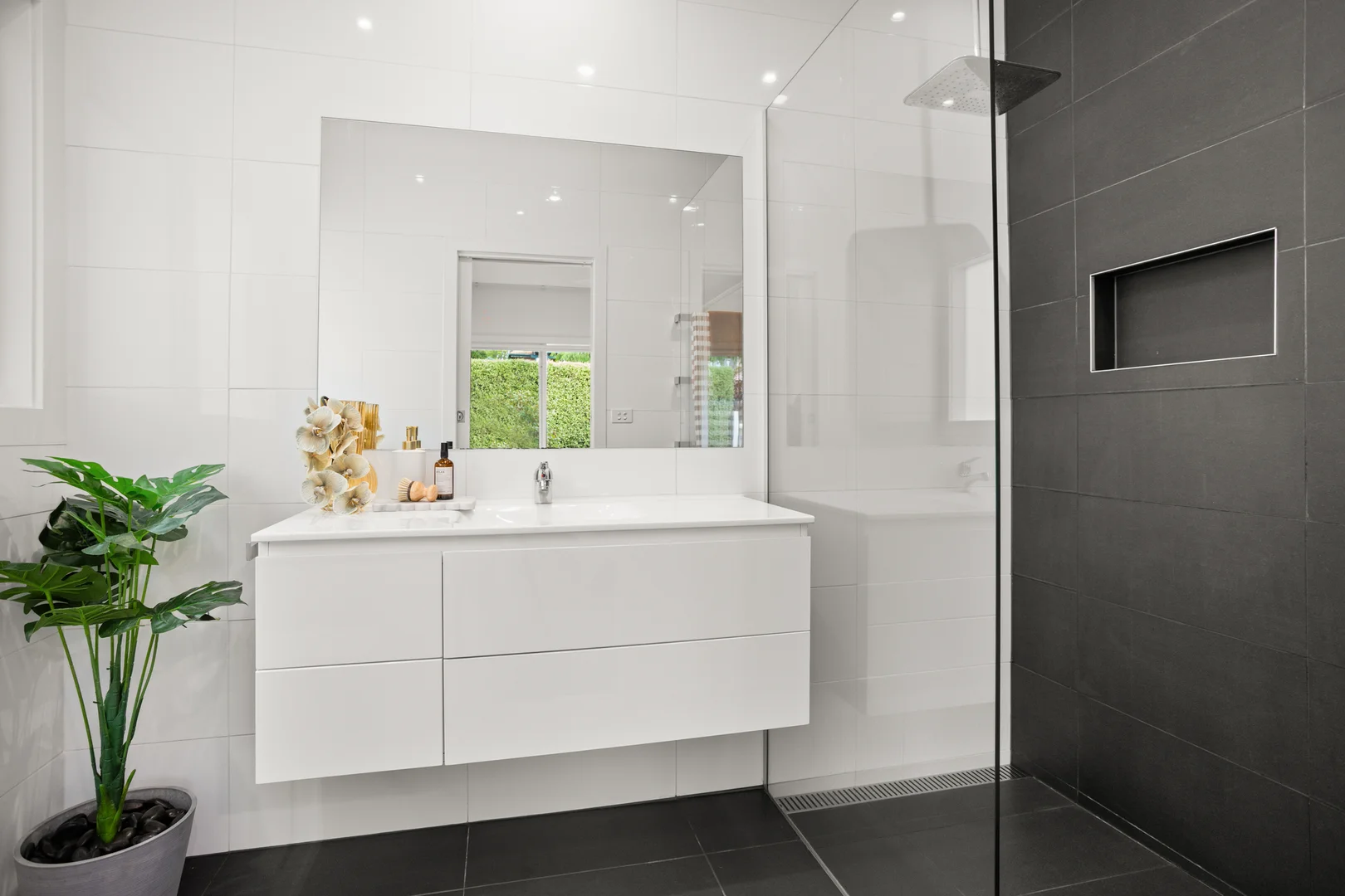 Additional image 11 of 1/23 Lavidge Road, Ashwood VIC 3147