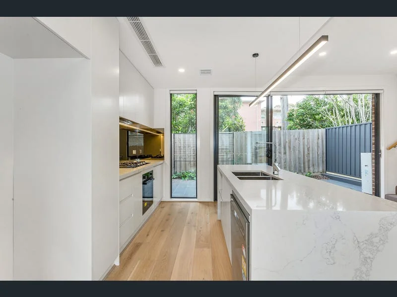 Additional image 3 of 3/15 Kireep rd, Balwyn VIC 3103