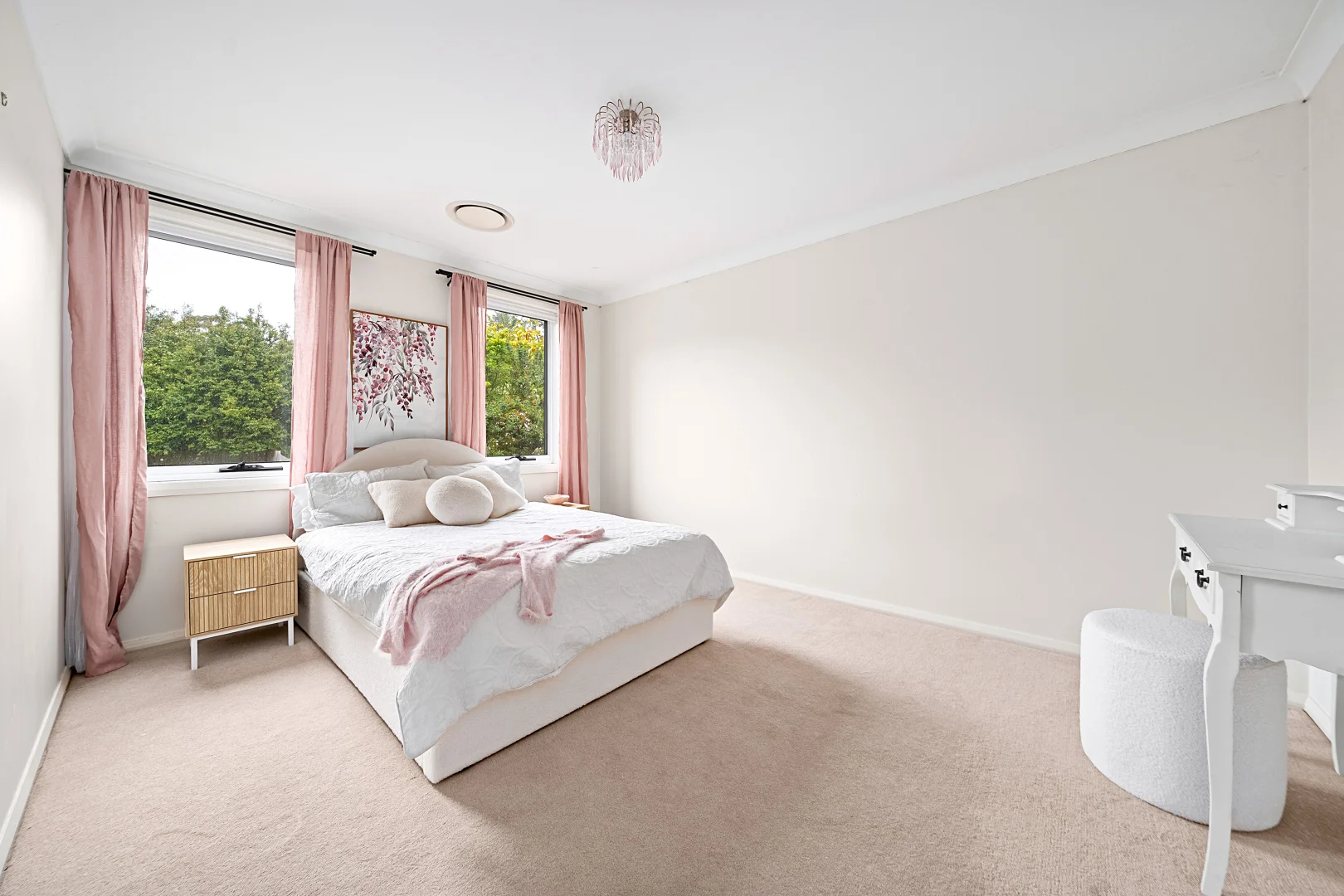 Additional image 13 of 89b Sinclair Crescent, Wentworth Falls NSW 2782