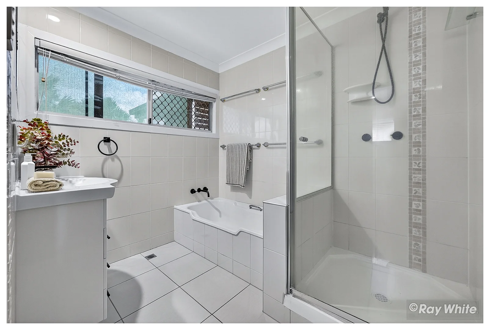 Additional image 14 of 357 Philp Avenue, Frenchville QLD 4701