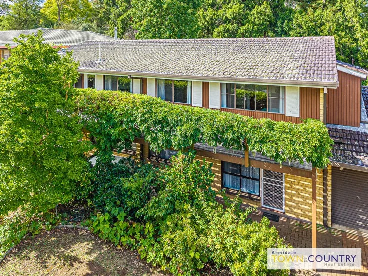 3 Bona Vista Road, Armidale NSW 2350
