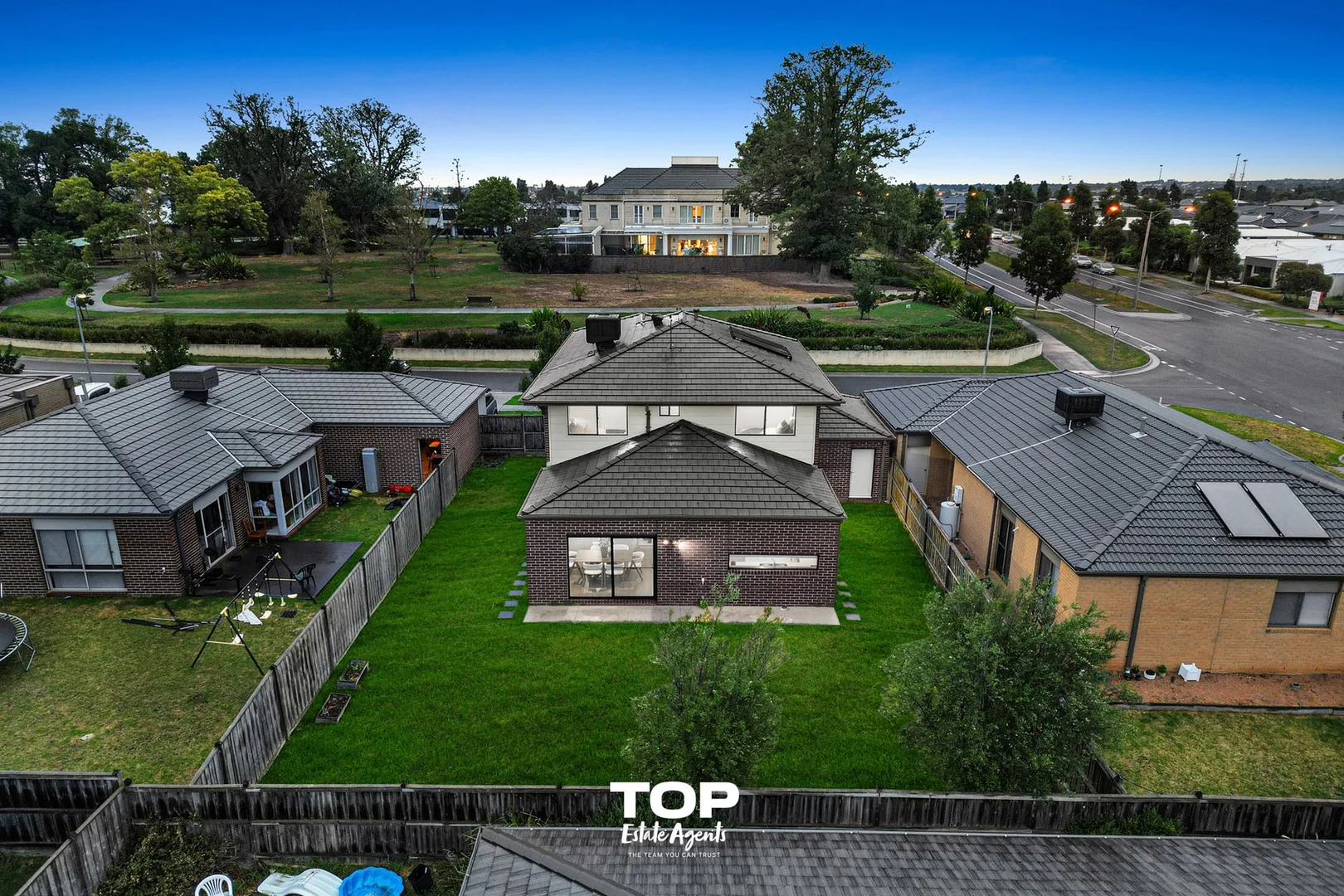 Additional image 30 of 3 Rossiter Retreat, Cranbourne North VIC 3977