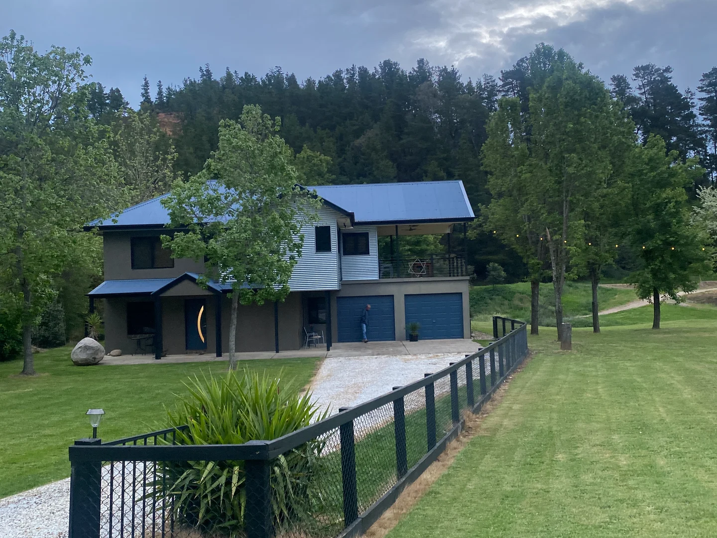 8 Nicholson Street, Porepunkah VIC 3740