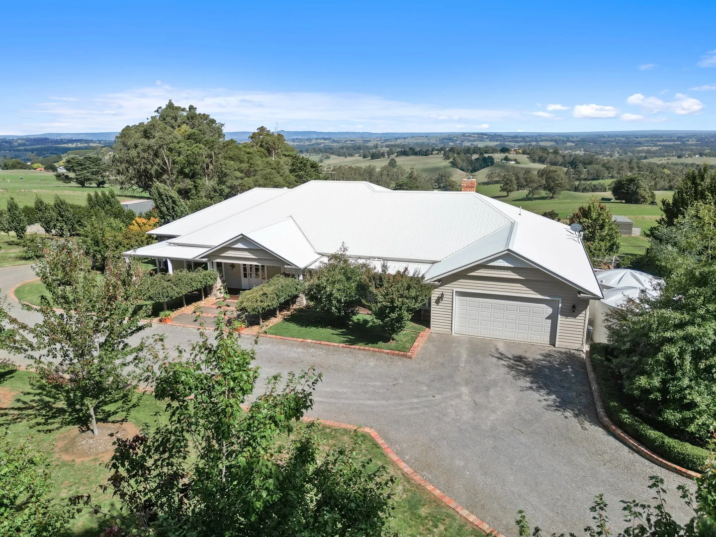 1164 Jacksons Track, Jindivick VIC 3818