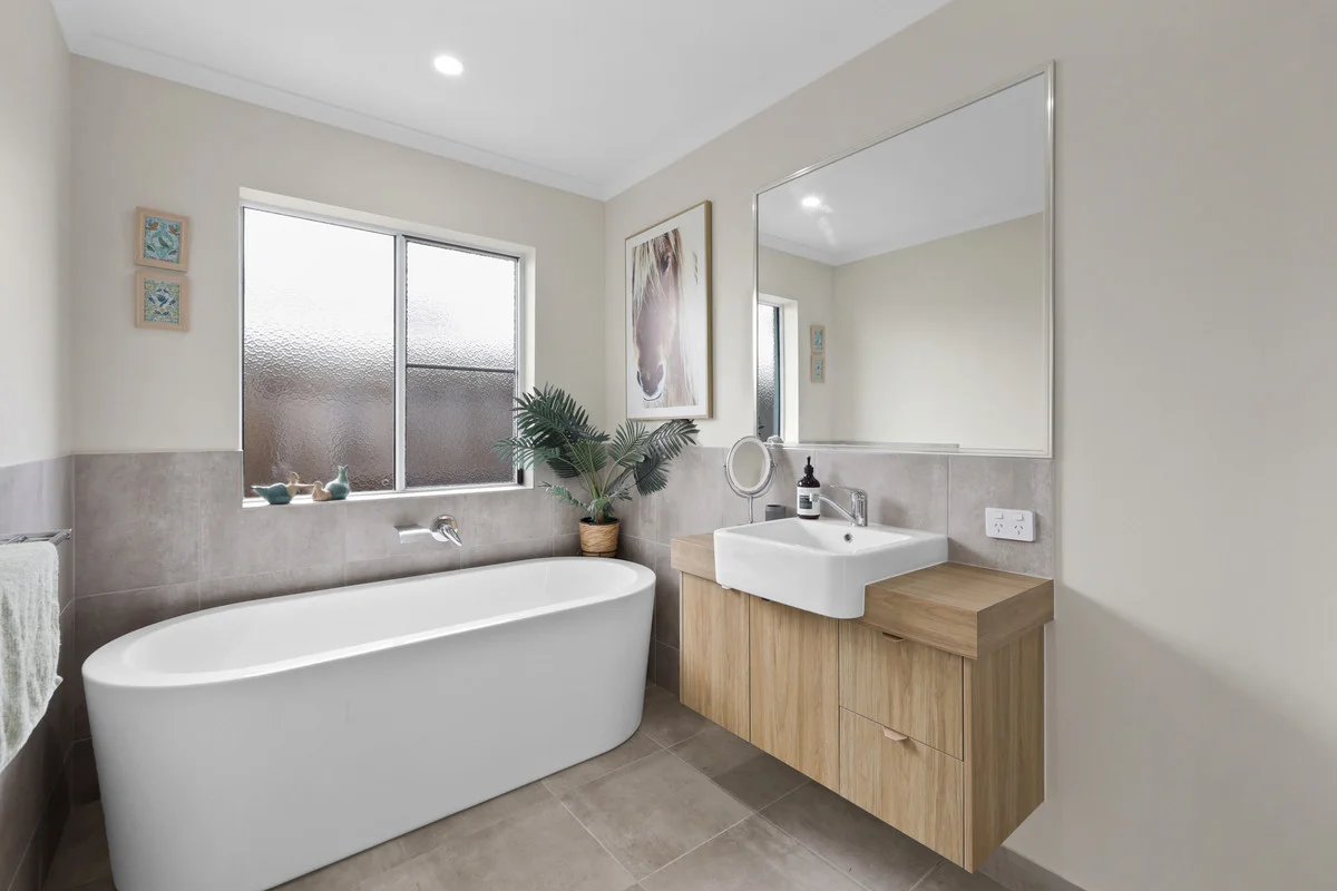 Additional image 25 of 6 Cassley Street, Beaconsfield QLD 4740