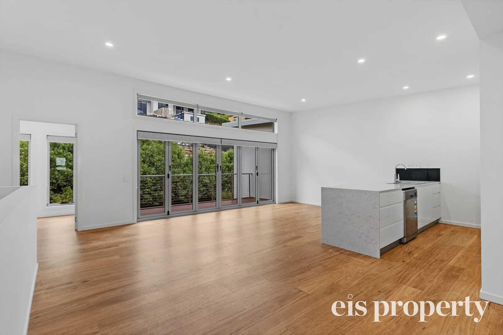 1/337 Churchill Avenue, Sandy Bay TAS 7005