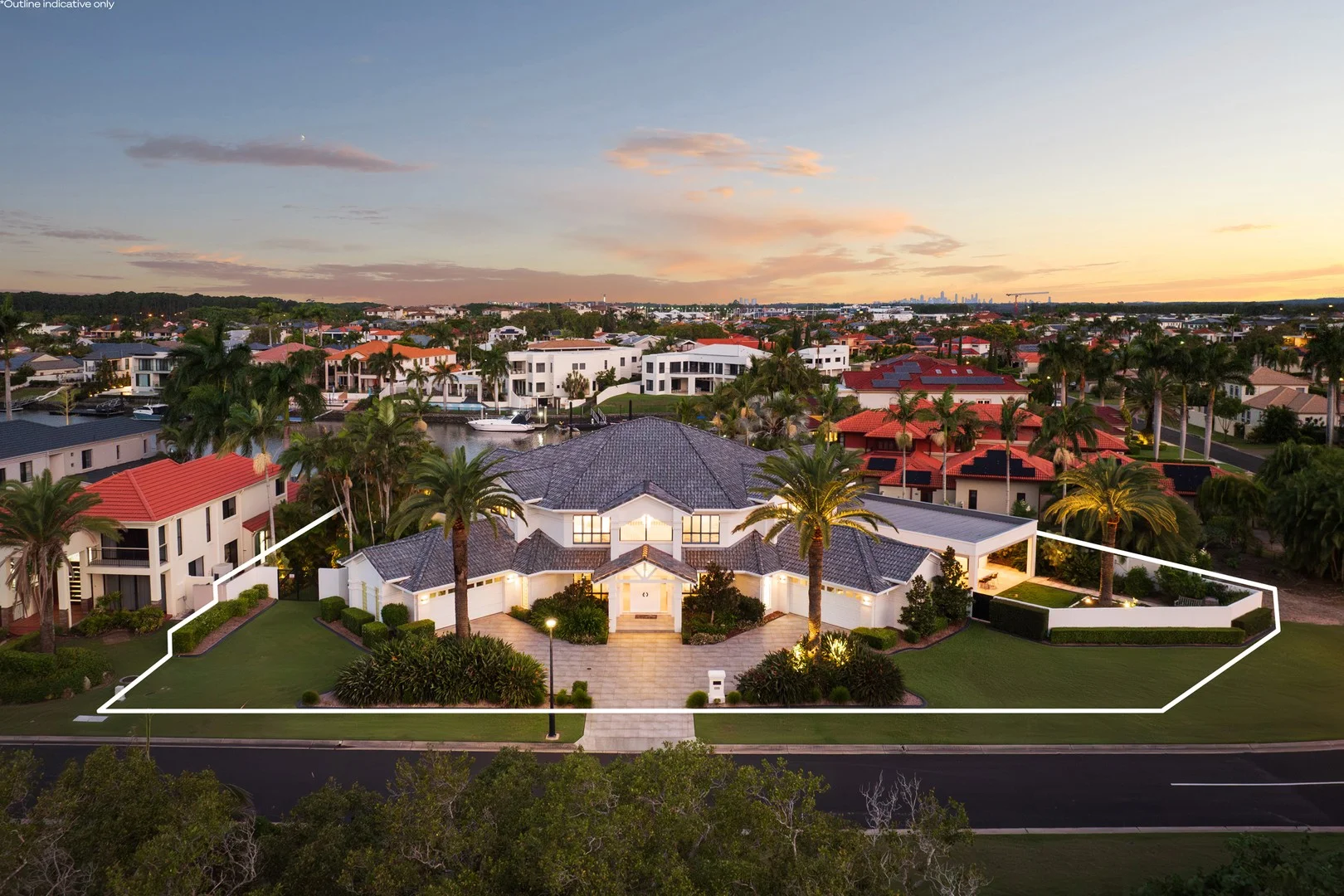 1153 Rosebank Way, Hope Island QLD 4212