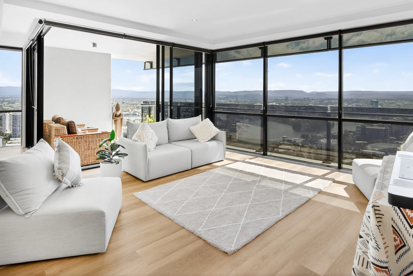 Additional image 6 of 2276/9 Ferny Avenue, Surfers Paradise QLD 4217