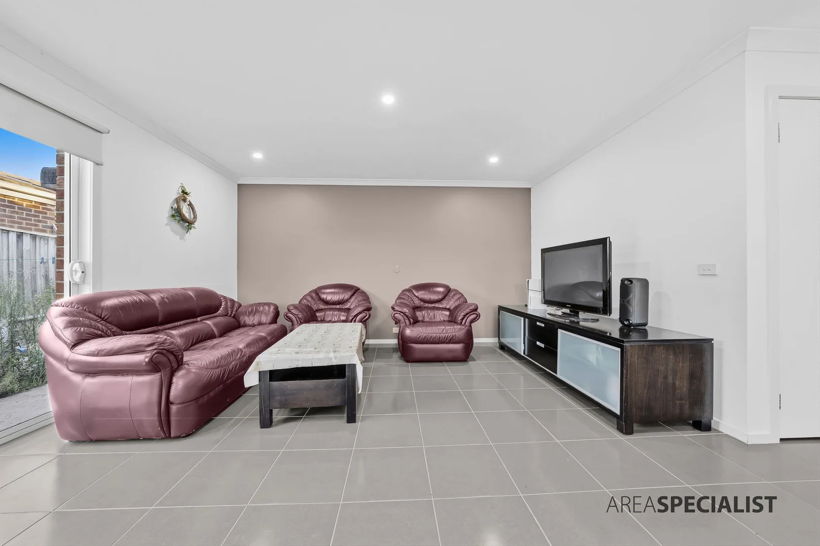 Additional image 4 of 48 Valencia Circuit, Cranbourne VIC 3977