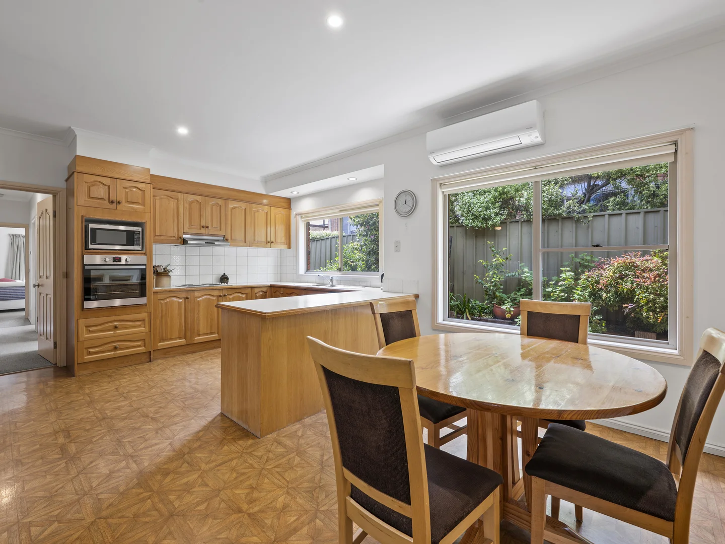 Additional image 6 of 3 Somerset Crescent, Mansfield VIC 3722