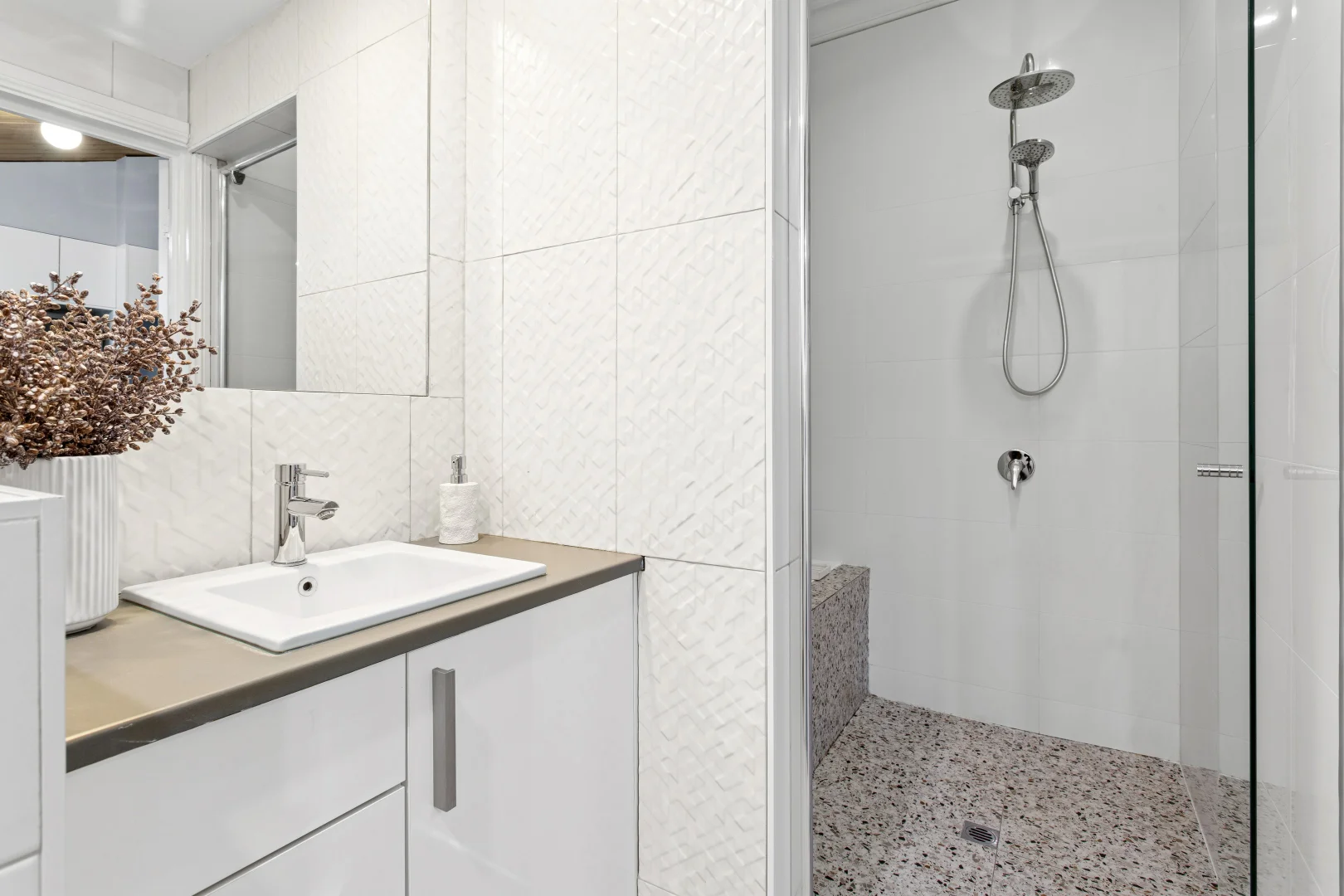 Additional image 23 of 300 Seaview Road, Henley Beach SA 5022