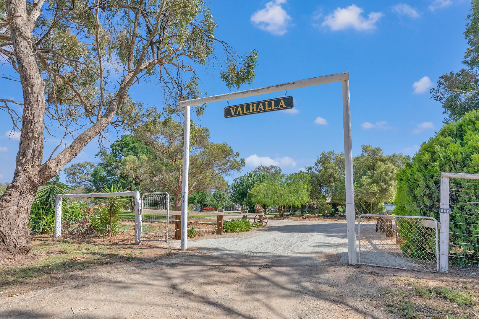 Additional image 3 of 100 Matthews Road, Torrumbarry VIC 3562