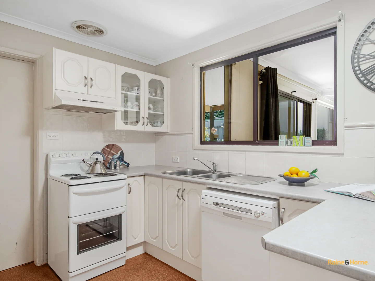 Additional image 7 of 3 Palm Place, Surfside NSW 2536