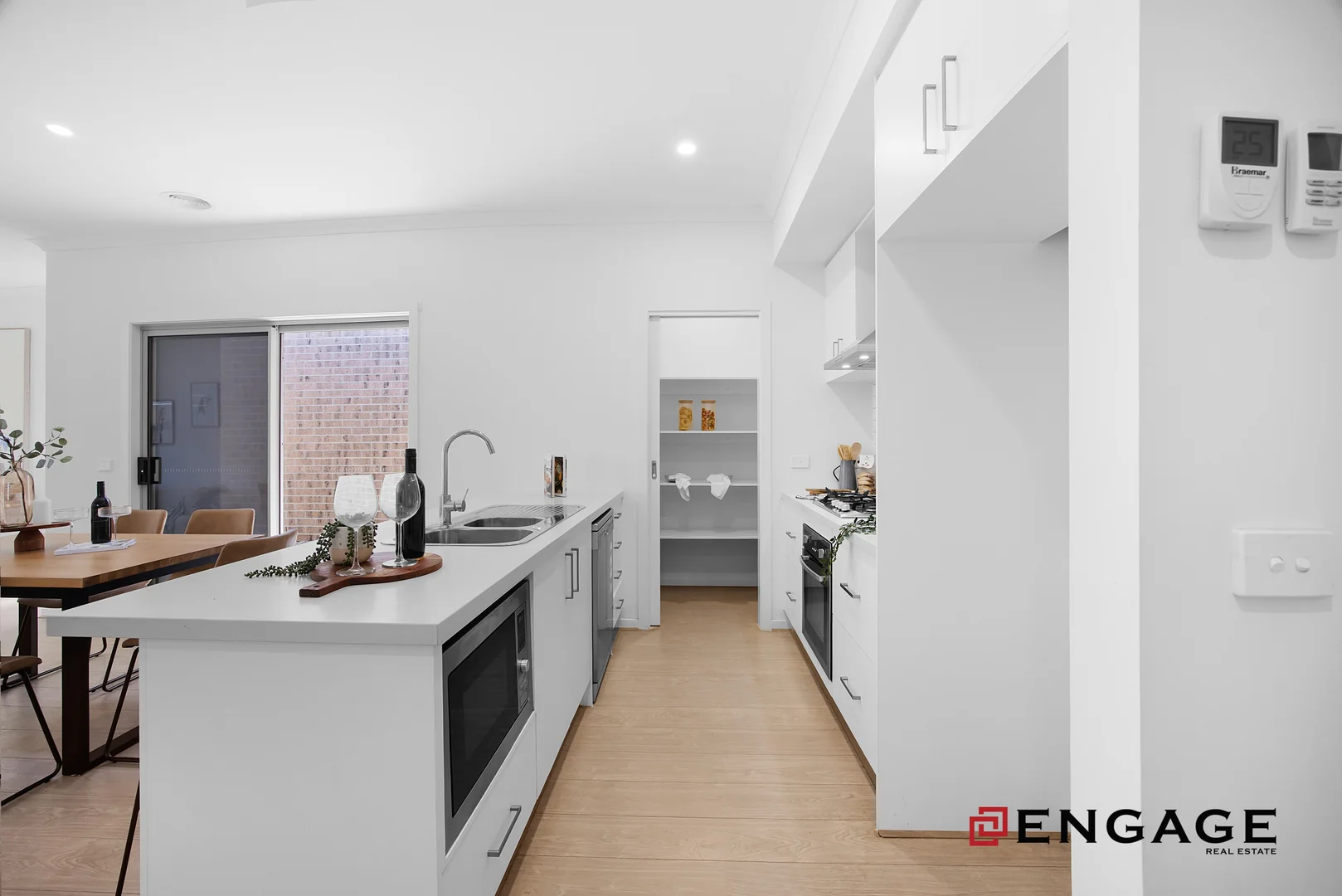 Additional image 7 of 3 Jackeroo Street, Manor Lakes VIC 3024