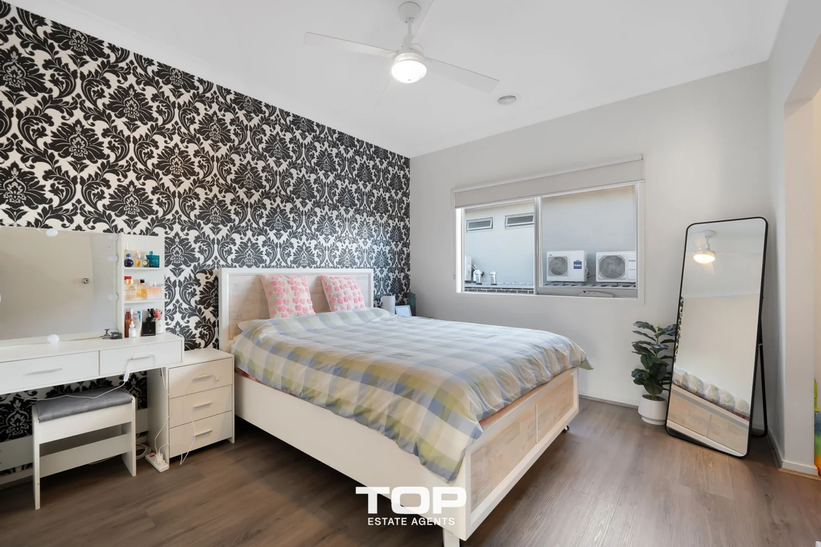 Additional image 13 of 17/10 Mickleham Drive, Cranbourne North VIC 3977