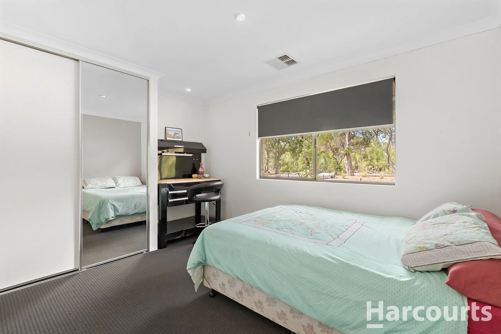 Additional image 10 of 218 Stacey Rise, Lake Clifton WA 6215