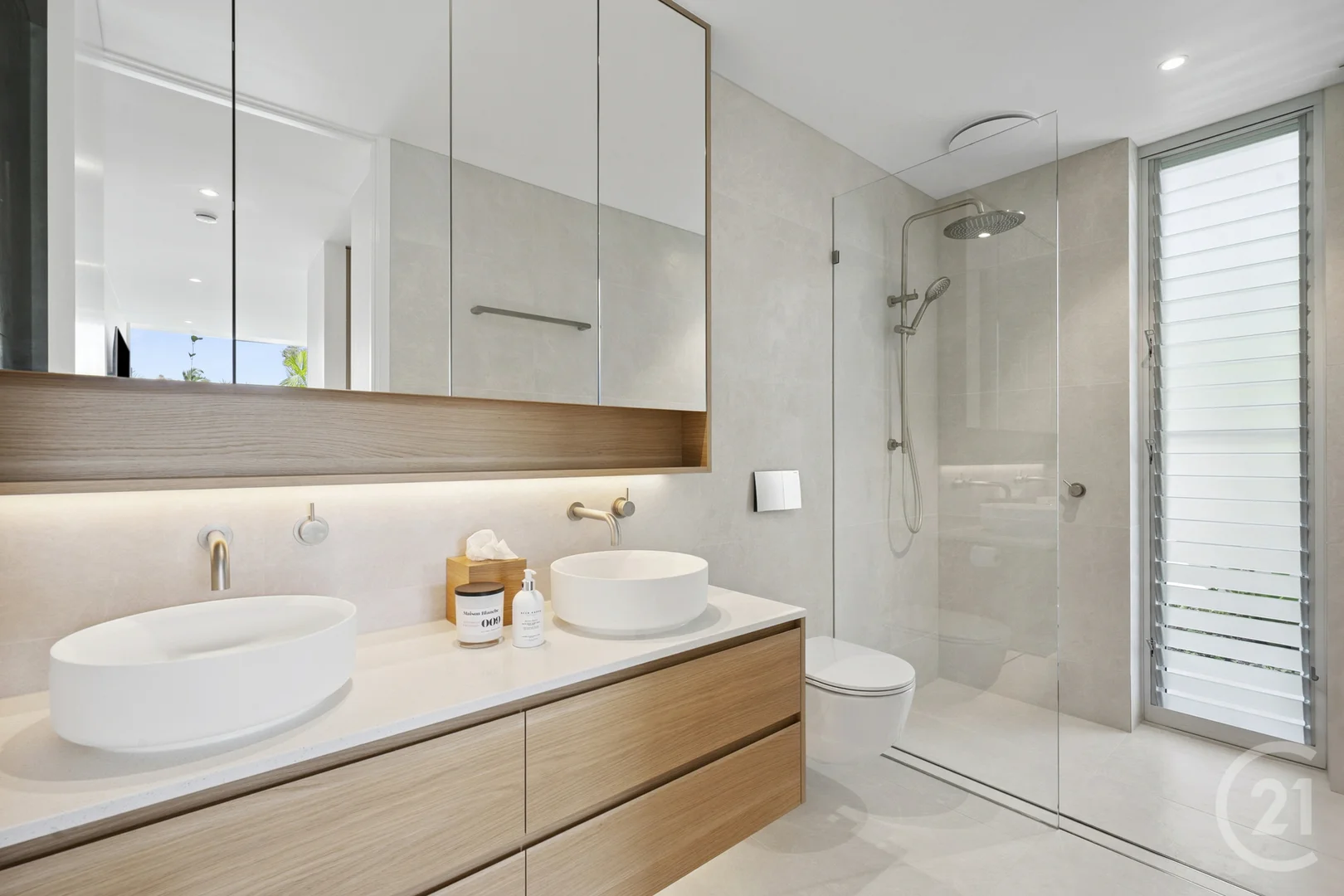 Additional image 10 of 1 & 2/23 Edward Street, Noosaville QLD 4566