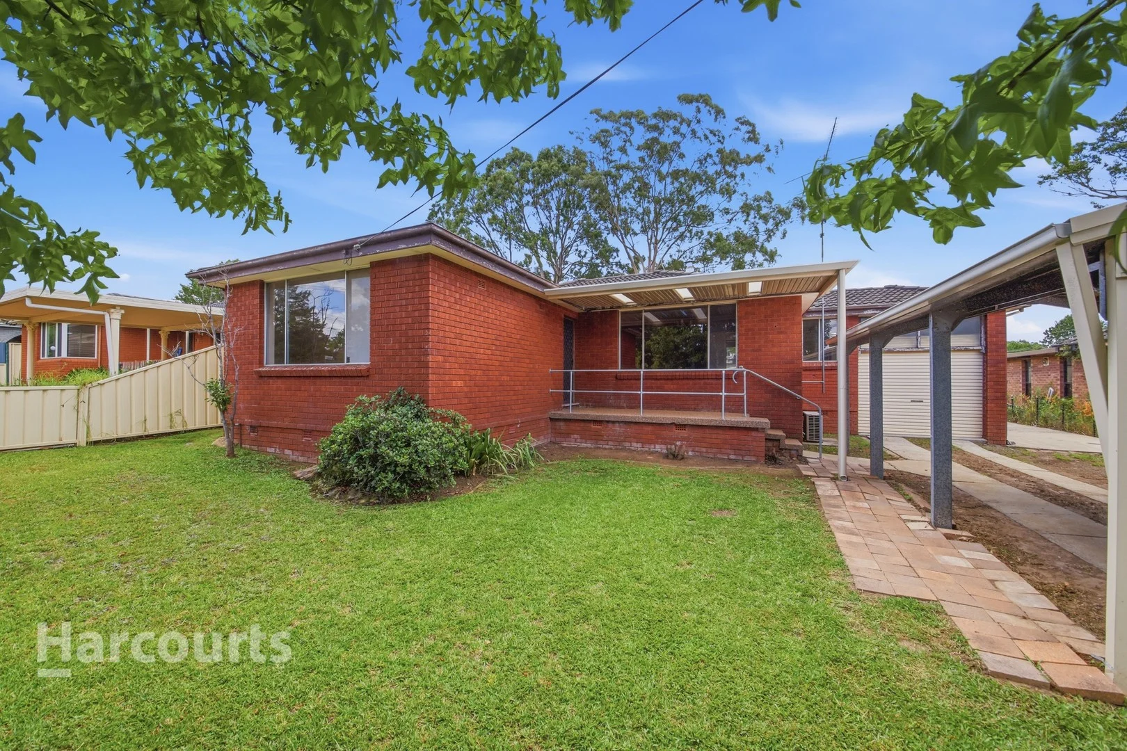 13 MacLeay Street, Bradbury NSW 2560