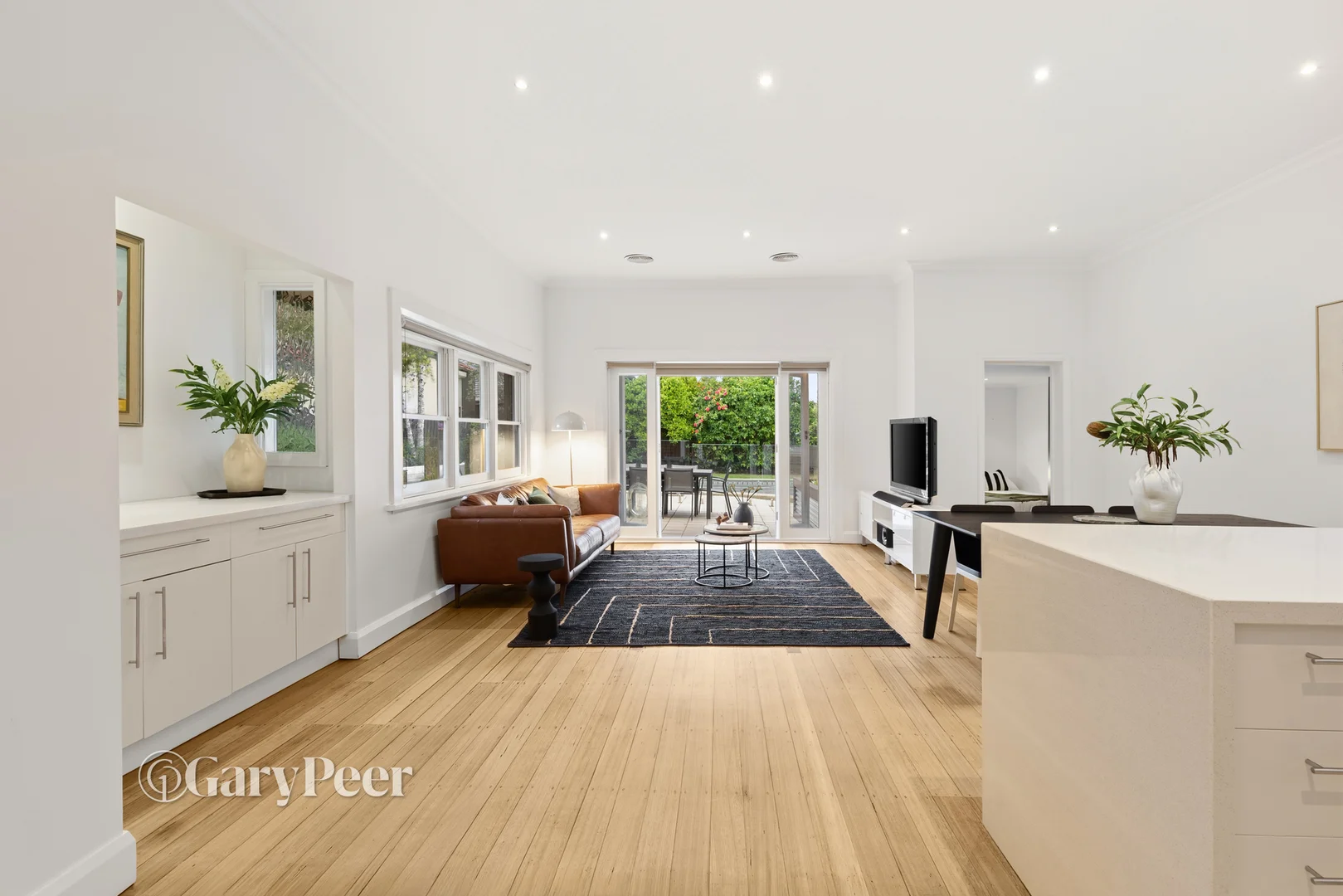 Additional image 8 of 76 Bambra Road, Caulfield North VIC 3161