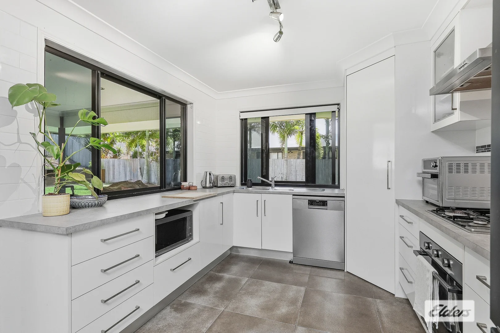 Additional image 8 of 14 Bells Court, Rosslyn QLD 4703