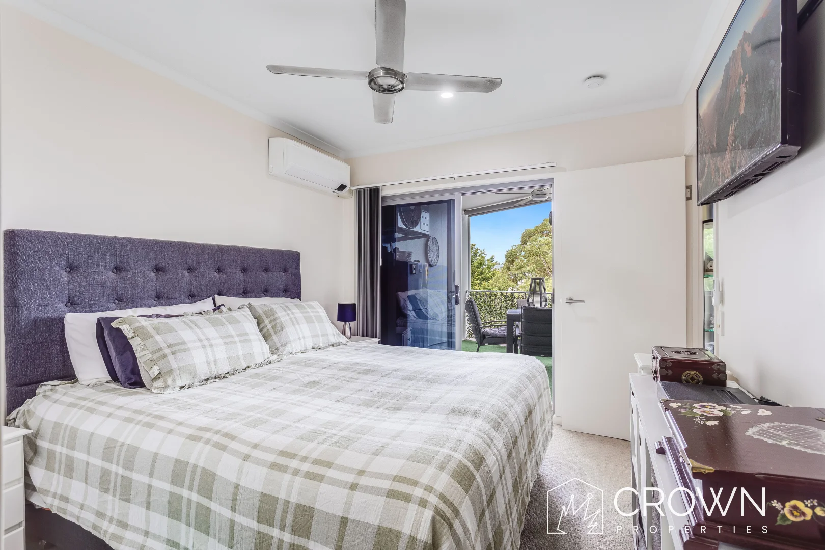 Additional image 10 of 5/11 Creek Street, Redcliffe QLD 4020