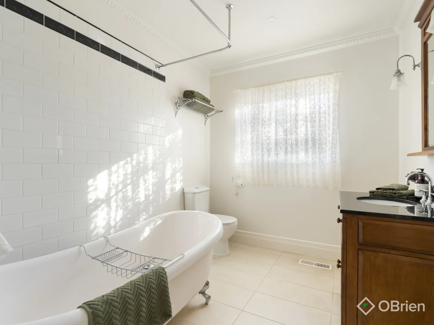 Additional image 8 of 4 Caldwell Street, Mornington VIC 3931